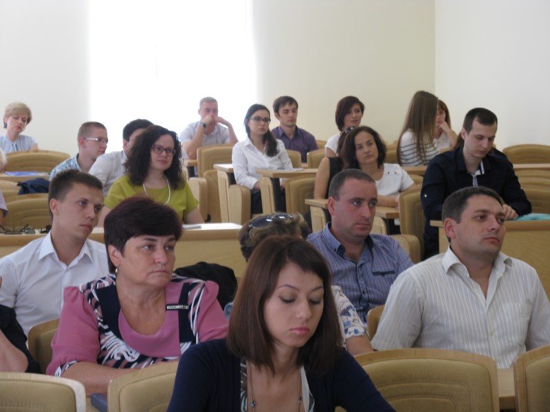 Начались занятия для государственных гражданских и муниципальных служащих Ставропольского края 